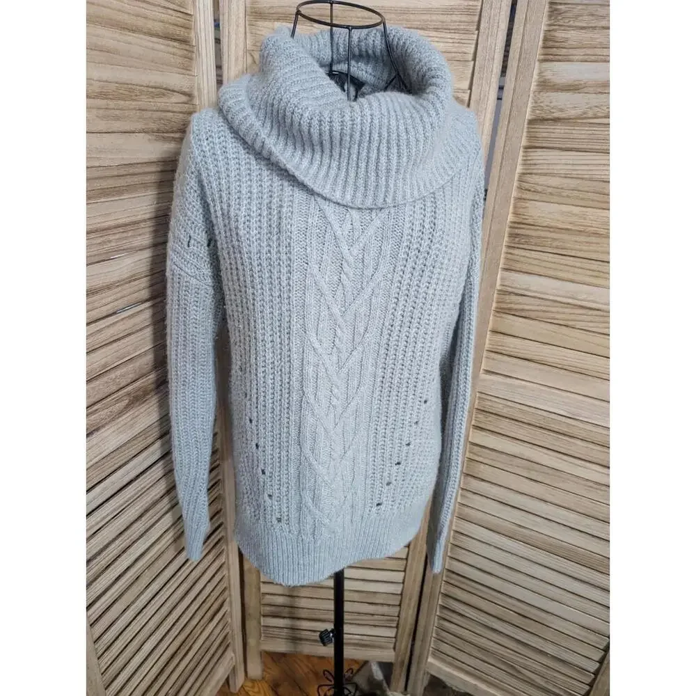 BANANA REPUBLIC Gray Chunky Knit Funnel Neck Sweater—SZ‎ Small